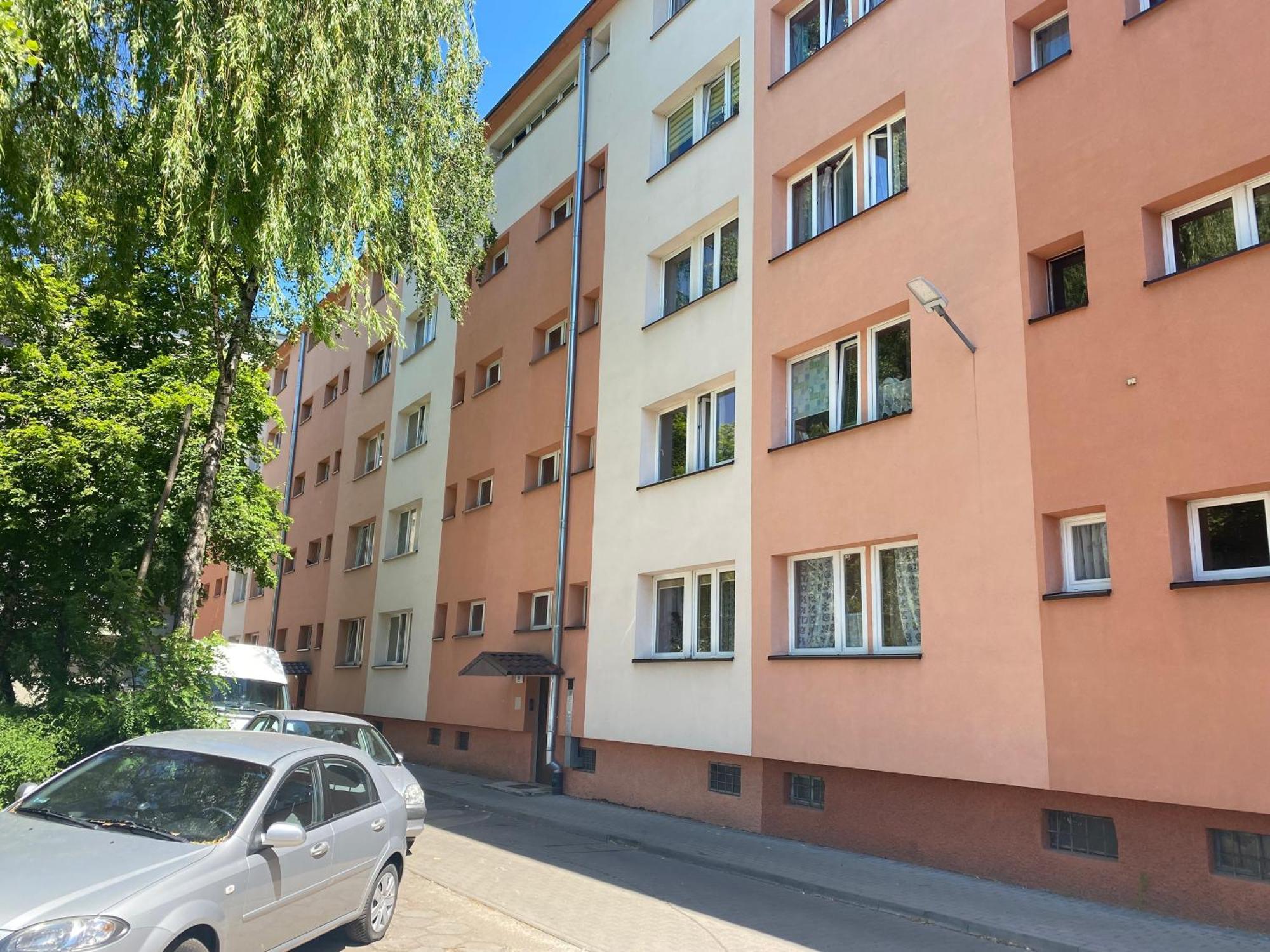 3 Sypialnie, 3 Bedrooms *